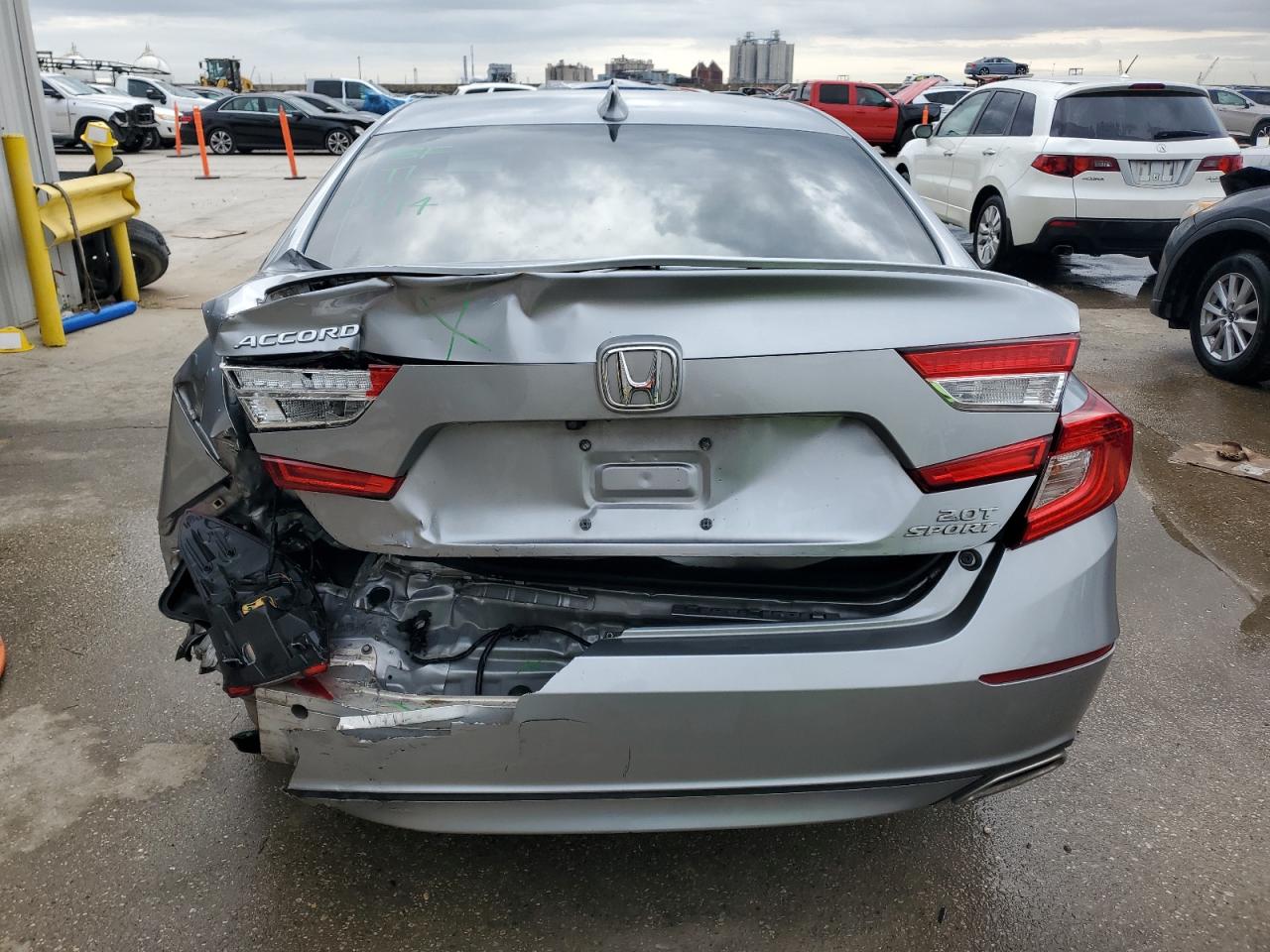 2020 Honda Accord - Image 6