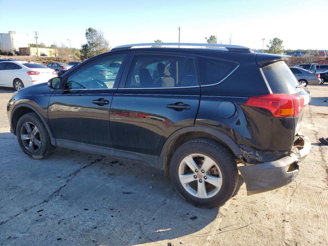 2013 Toyota RAV 4 - Image 2
