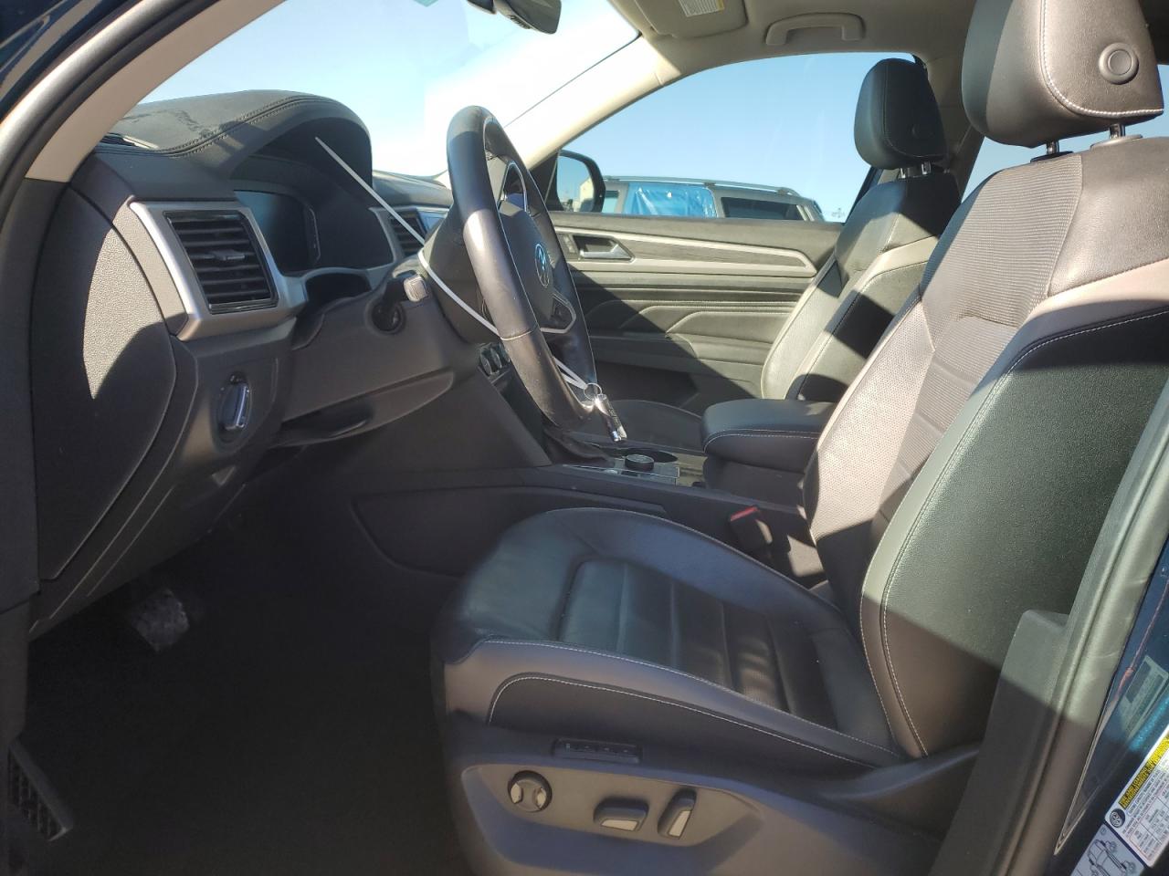 2021 Volkswagen Atlas - Image 7