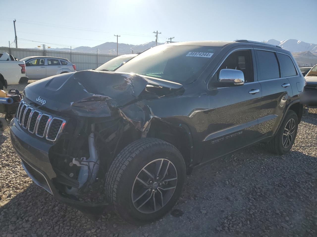 2017 Jeep Grand Cherokee - Image 1