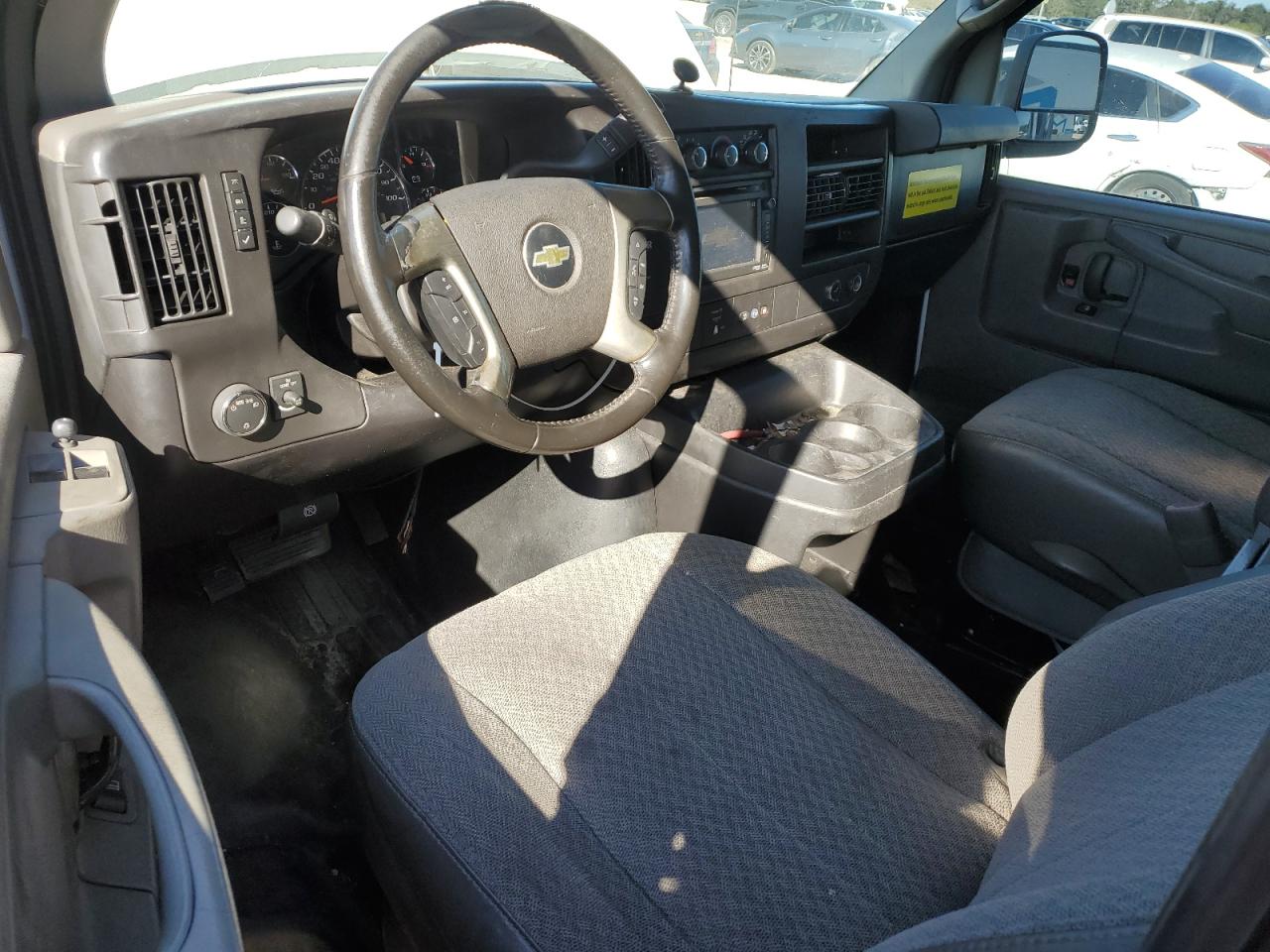 2013 Chevrolet Express - Image 8