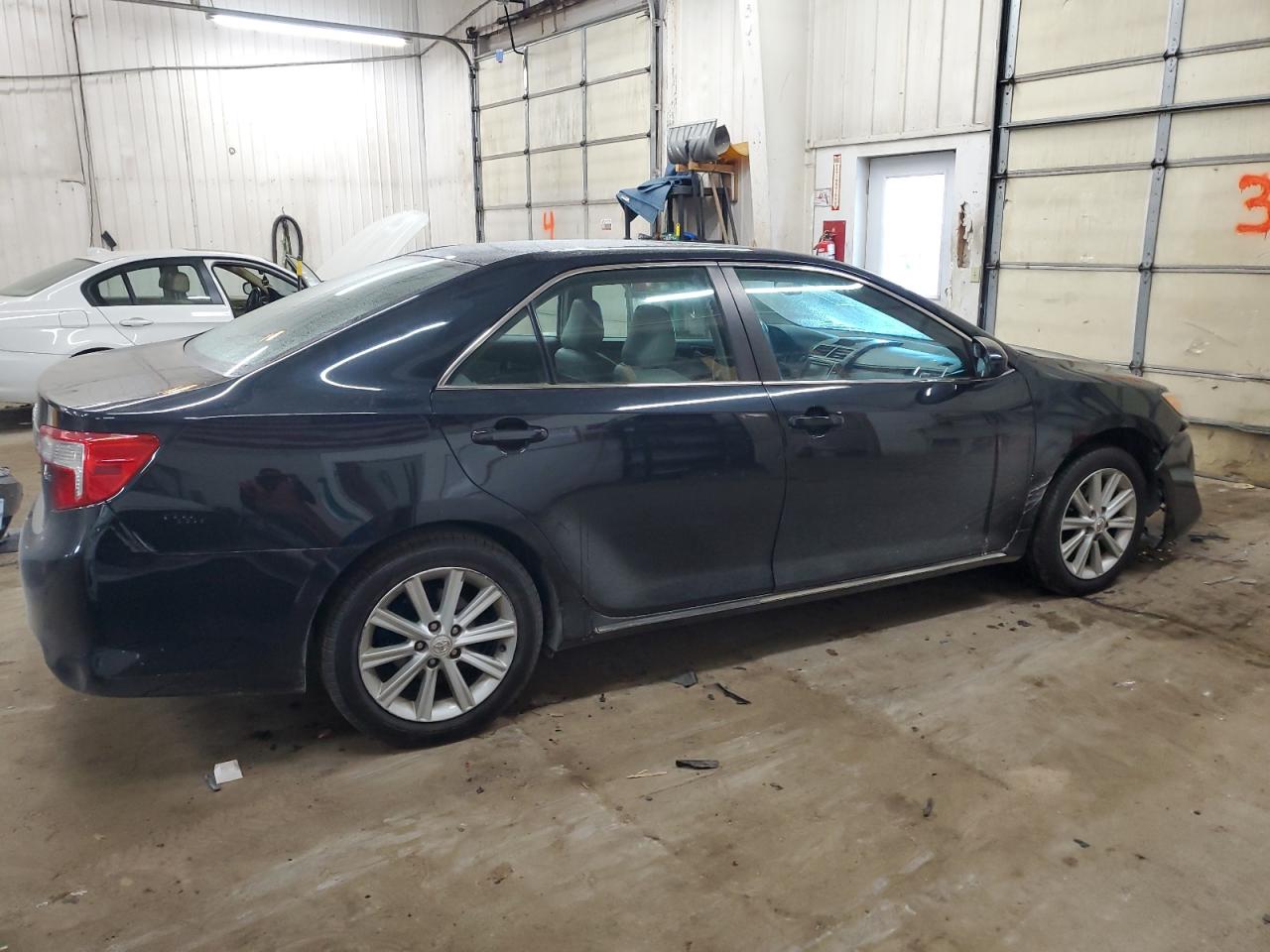 2012 Toyota Camry - Image 3