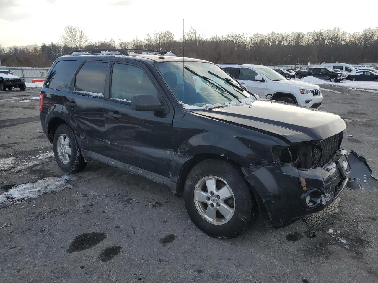 2010 Ford Escape - Image 4