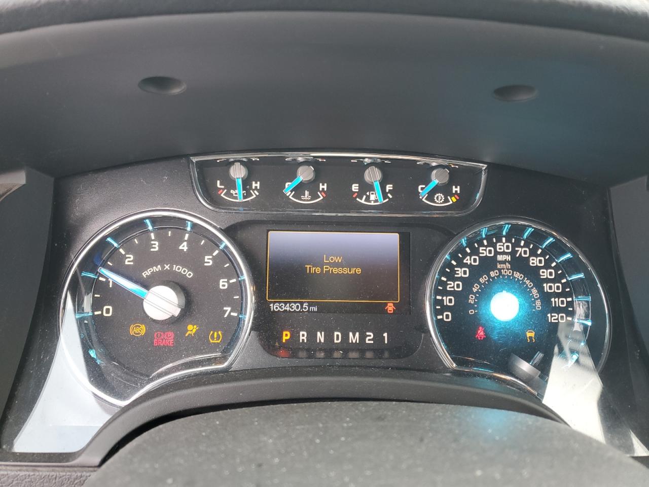 2013 Ford F150 Super Cab VIN: 1FTFX1EF5DFA28470 Lot: 87376154