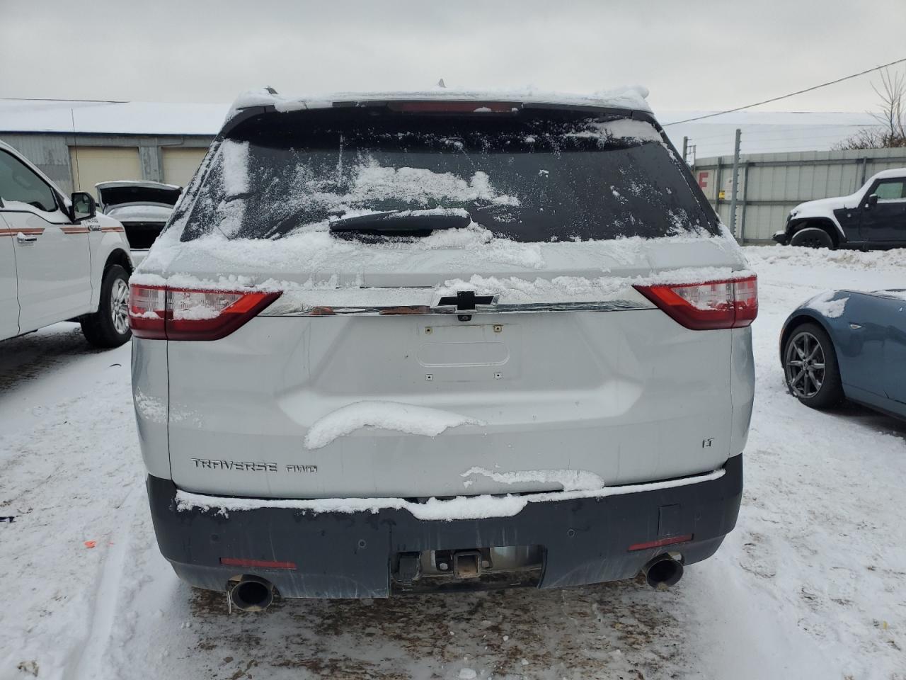 2020 Chevrolet Traverse - Image 6