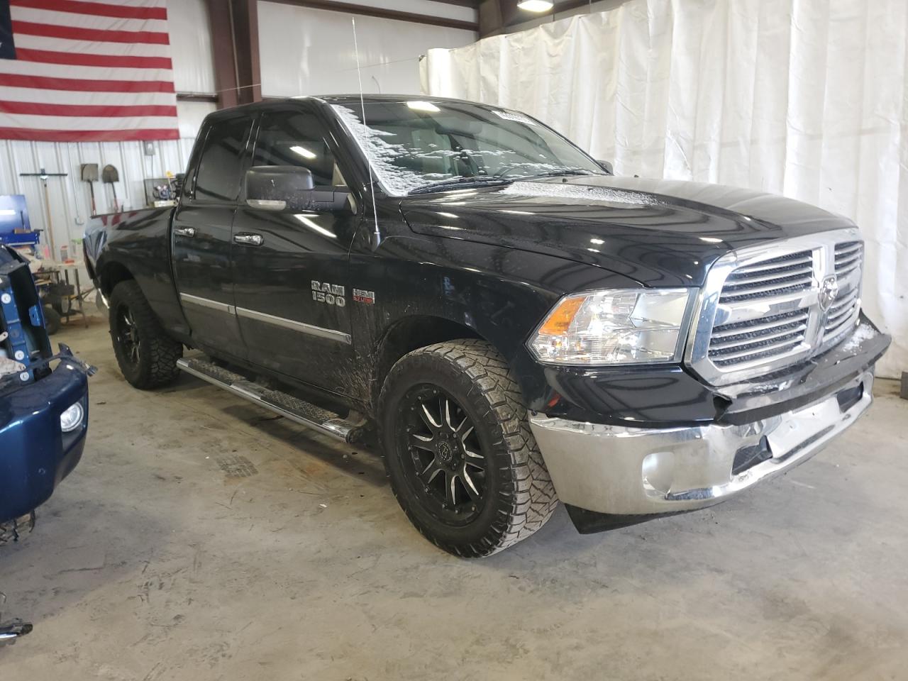 2015 RAM 1500 - Image 4