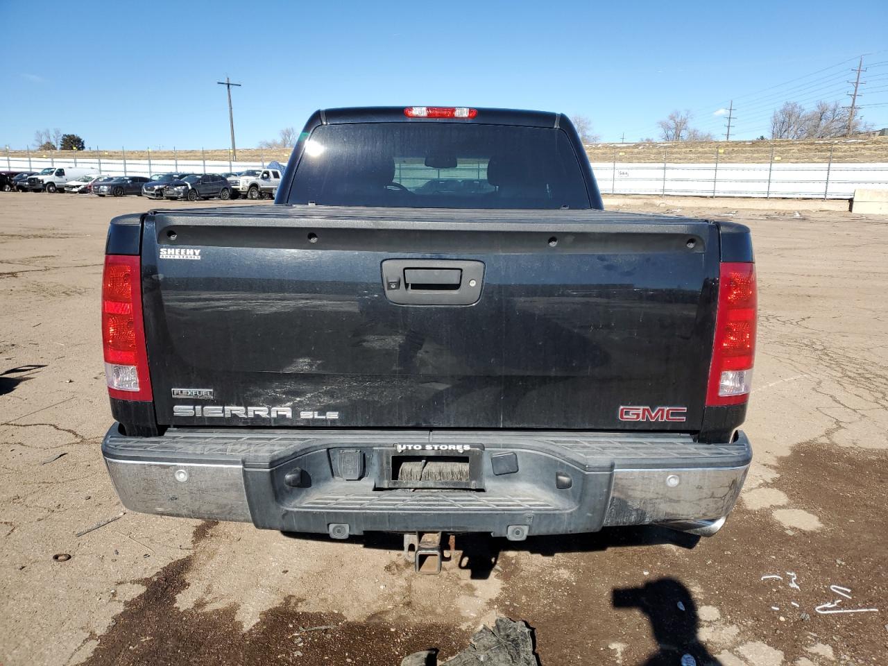 2011 GMC Sierra - Image 6