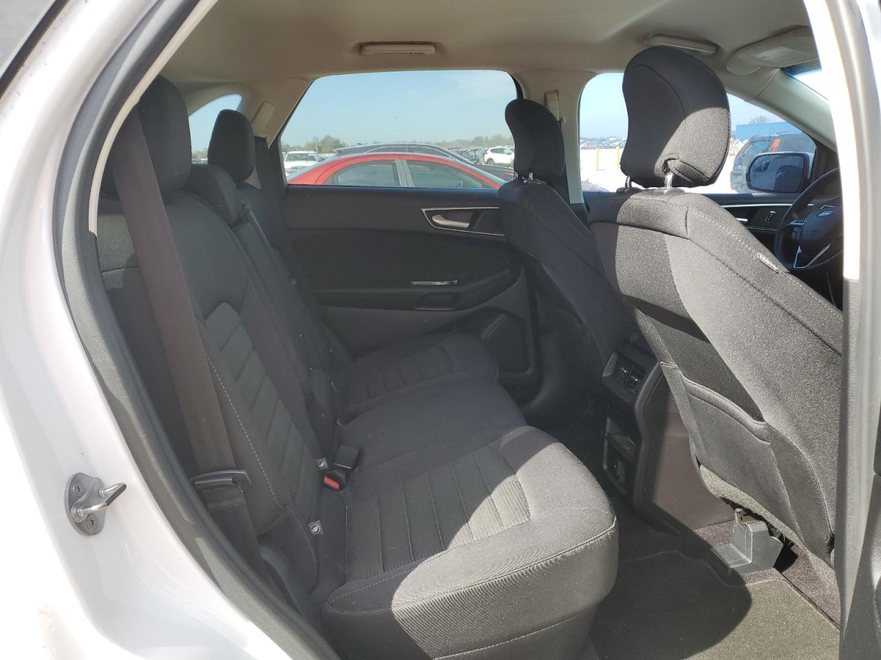 2015 Ford Edge - Image 11