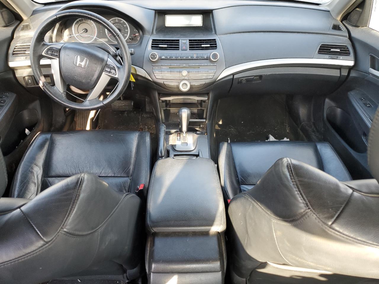 2011 Honda Accord - Image 8