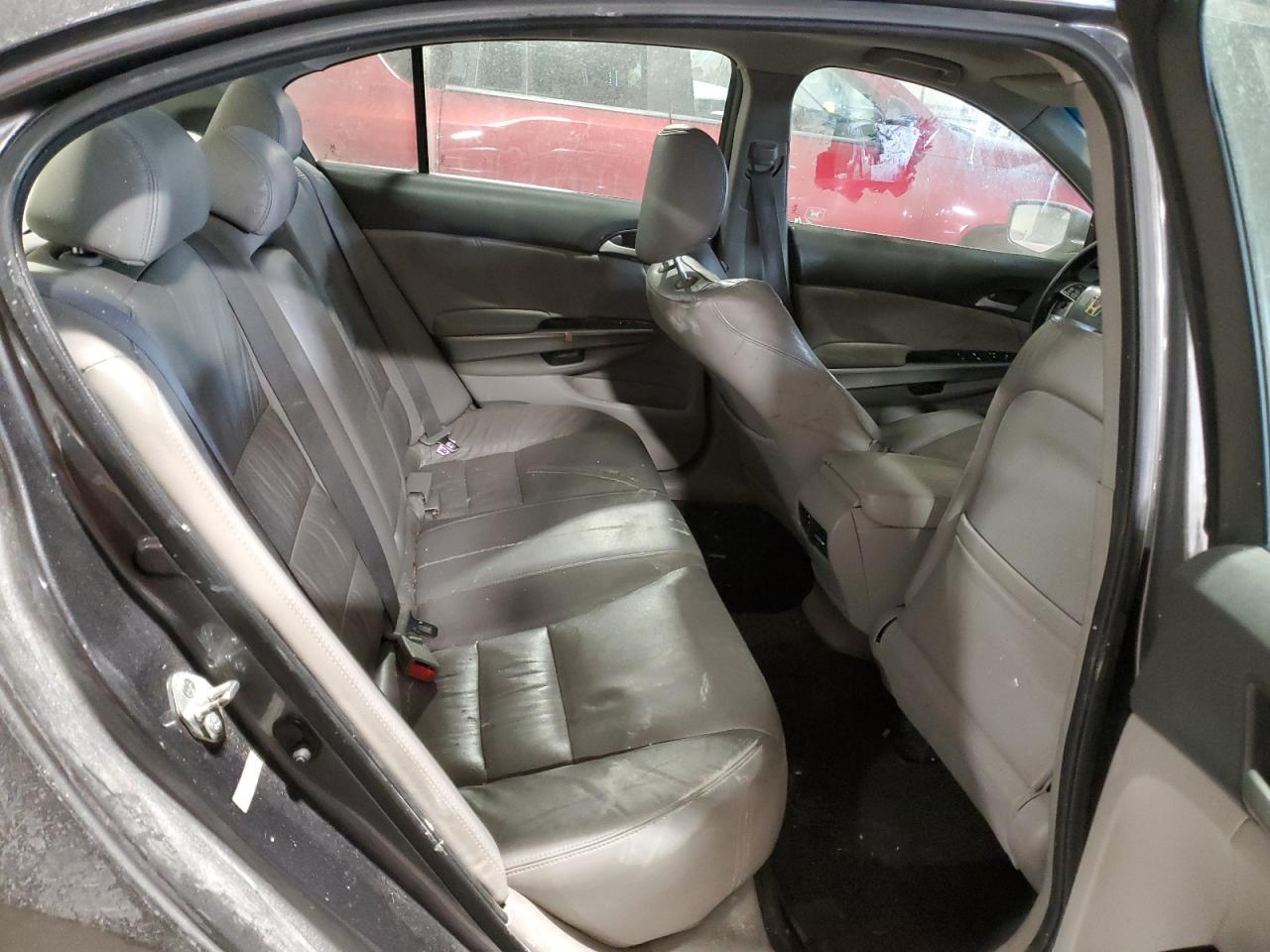 2010 Honda Accord - Image 10