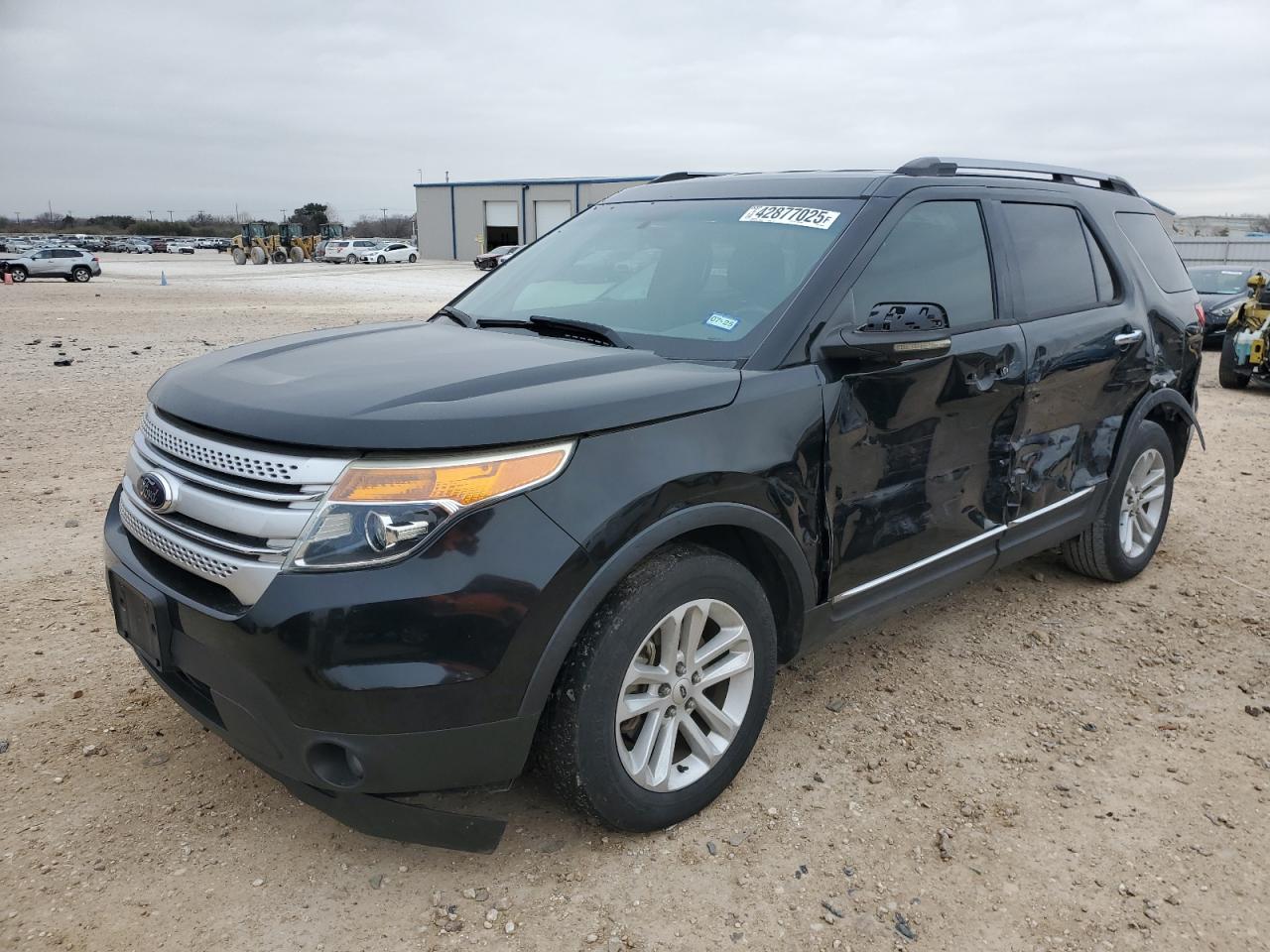 2013 Ford Explorer - Image 1