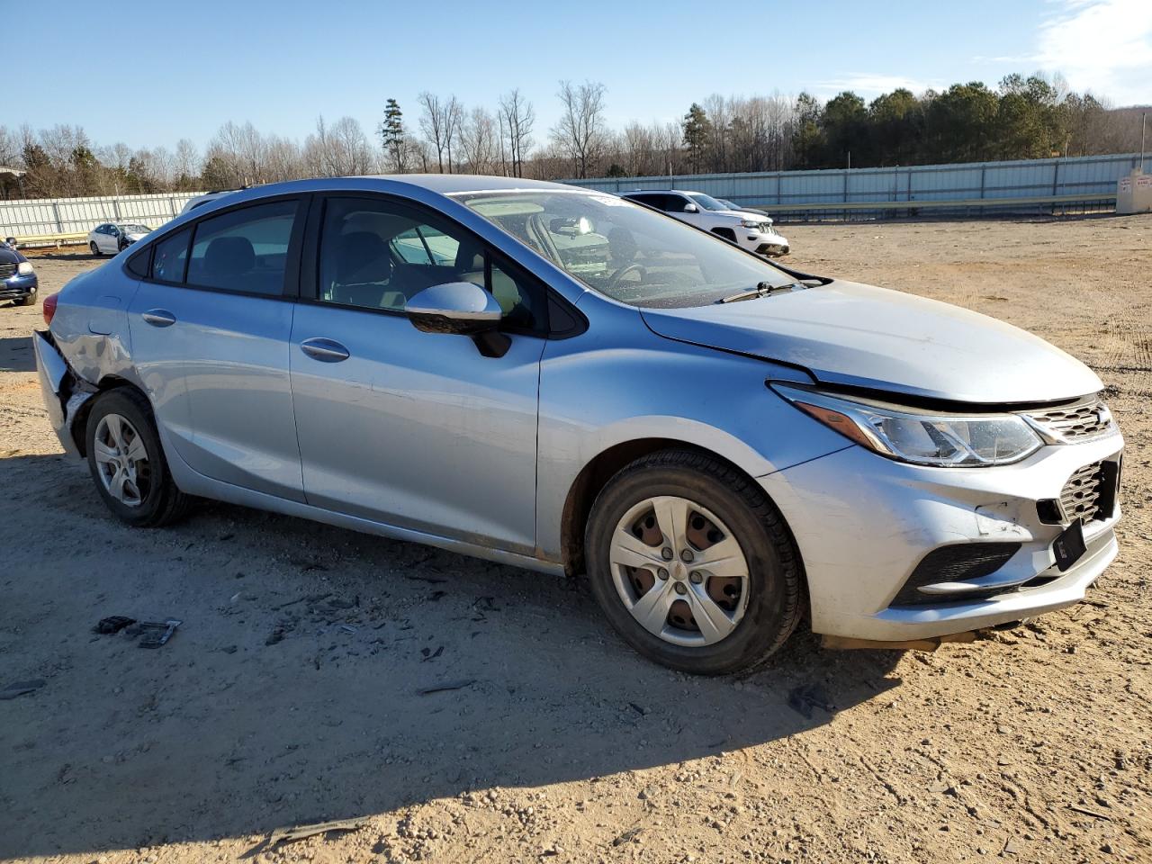 2017 Chevrolet Cruze - Image 4