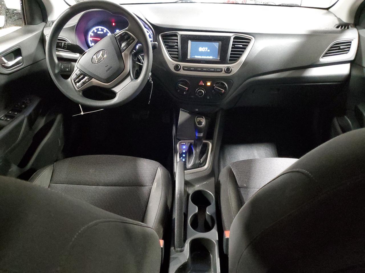 2022 Hyundai Accent - Image 8