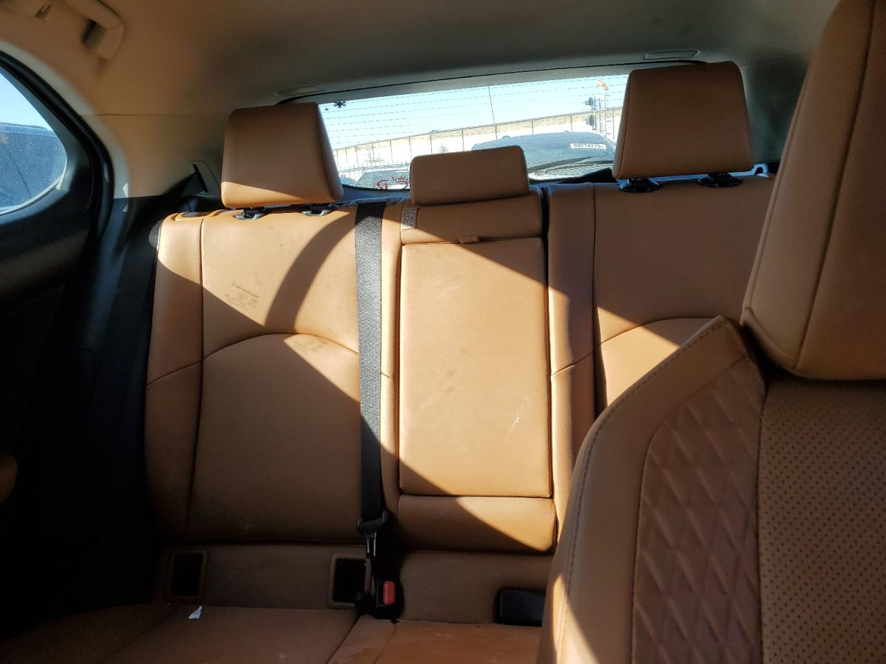 2019 Lexus UX - Image 10