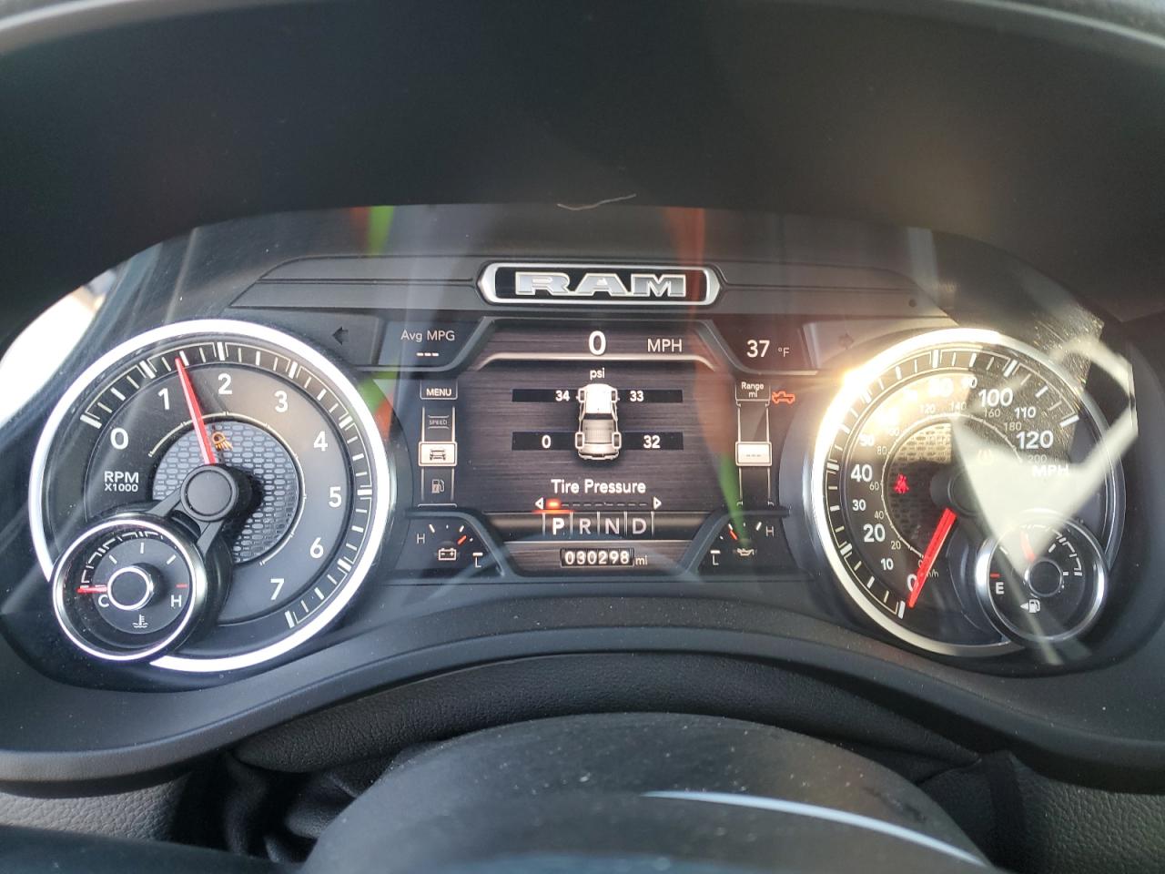 2020 RAM 1500 - Image 9