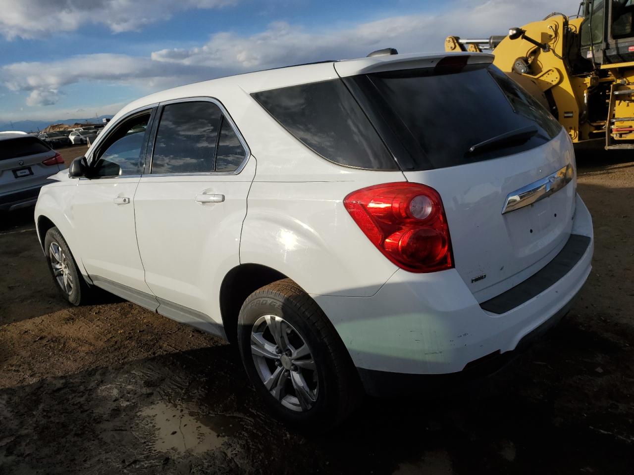 2015 Chevrolet Equinox - Image 2
