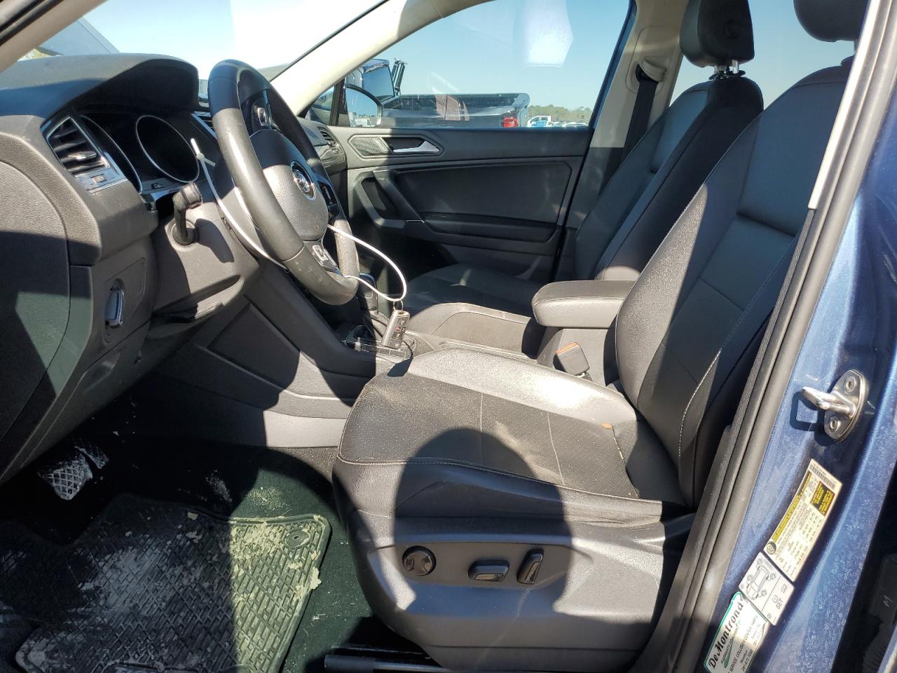 2020 Volkswagen Tiguan - Image 7
