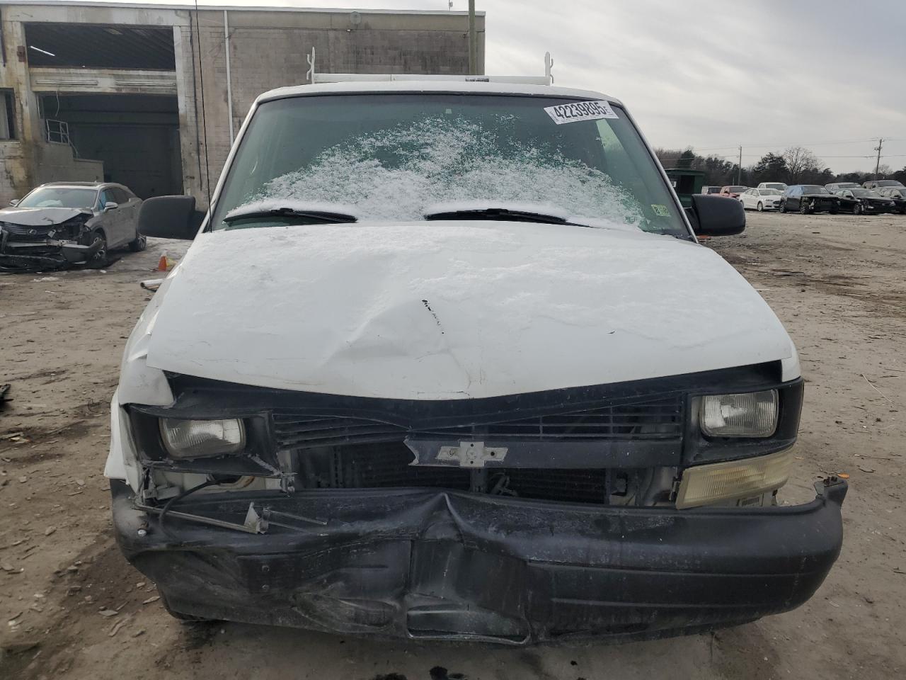 2000 Chevrolet Astro - Image 5