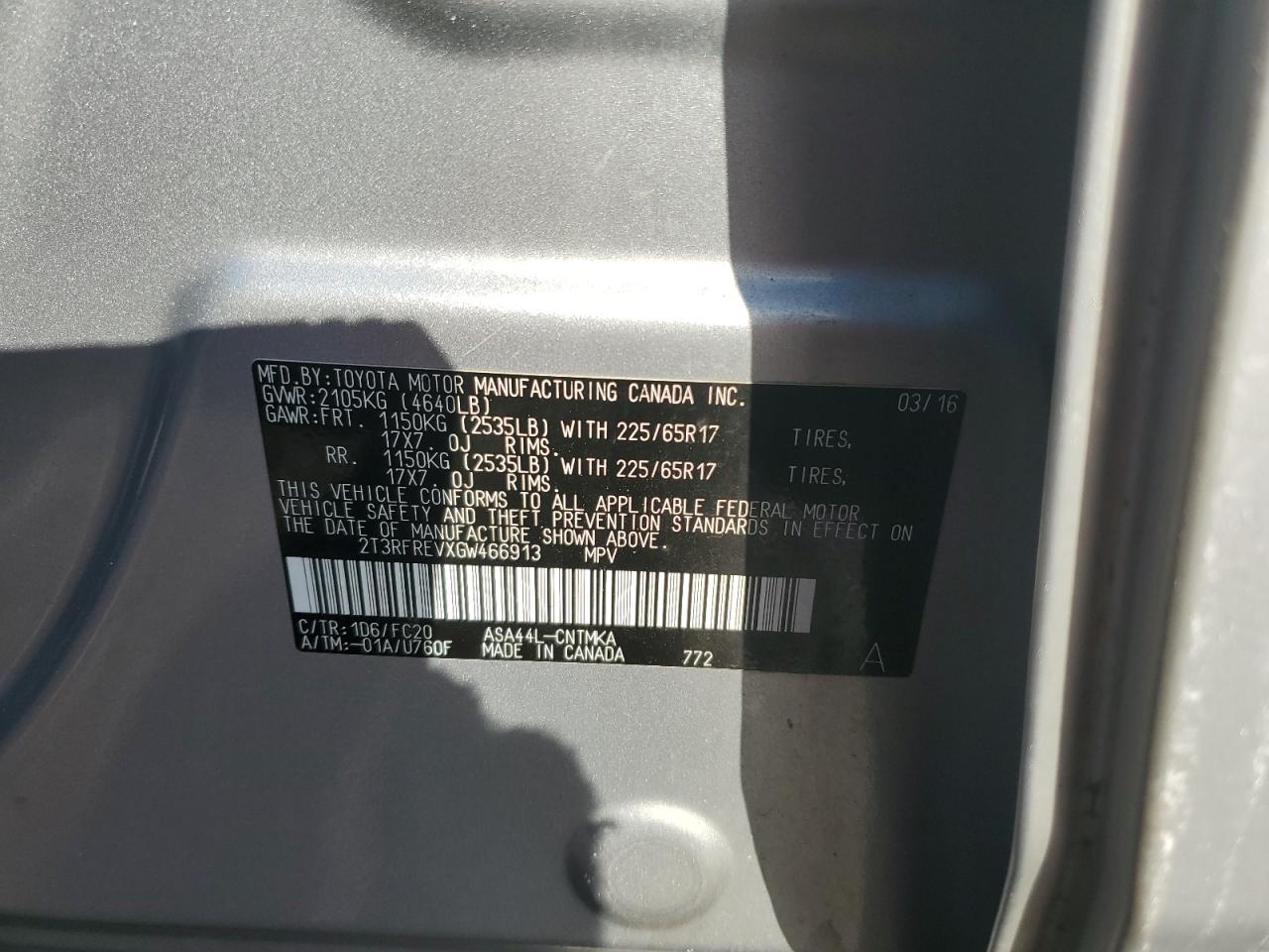 2016 Toyota RAV 4 - Image 15