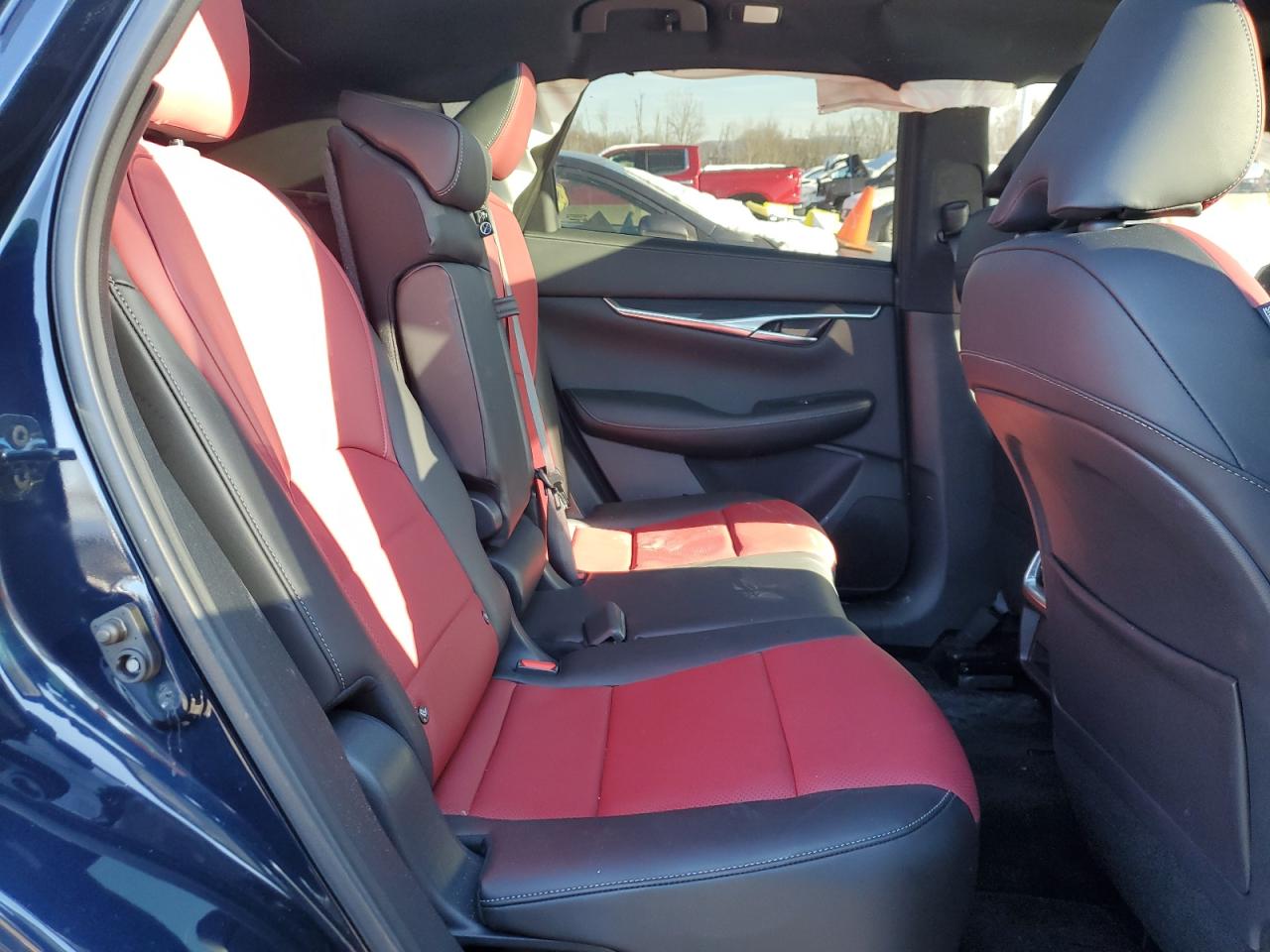 2024 Infiniti QX50 - Image 11