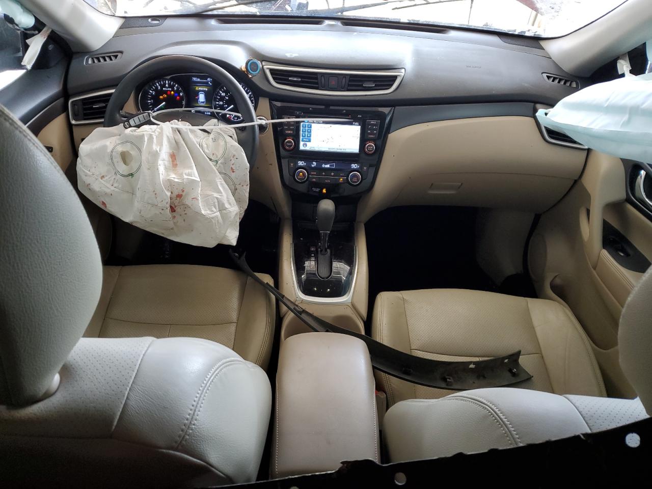 2016 Nissan Rogue - Image 8