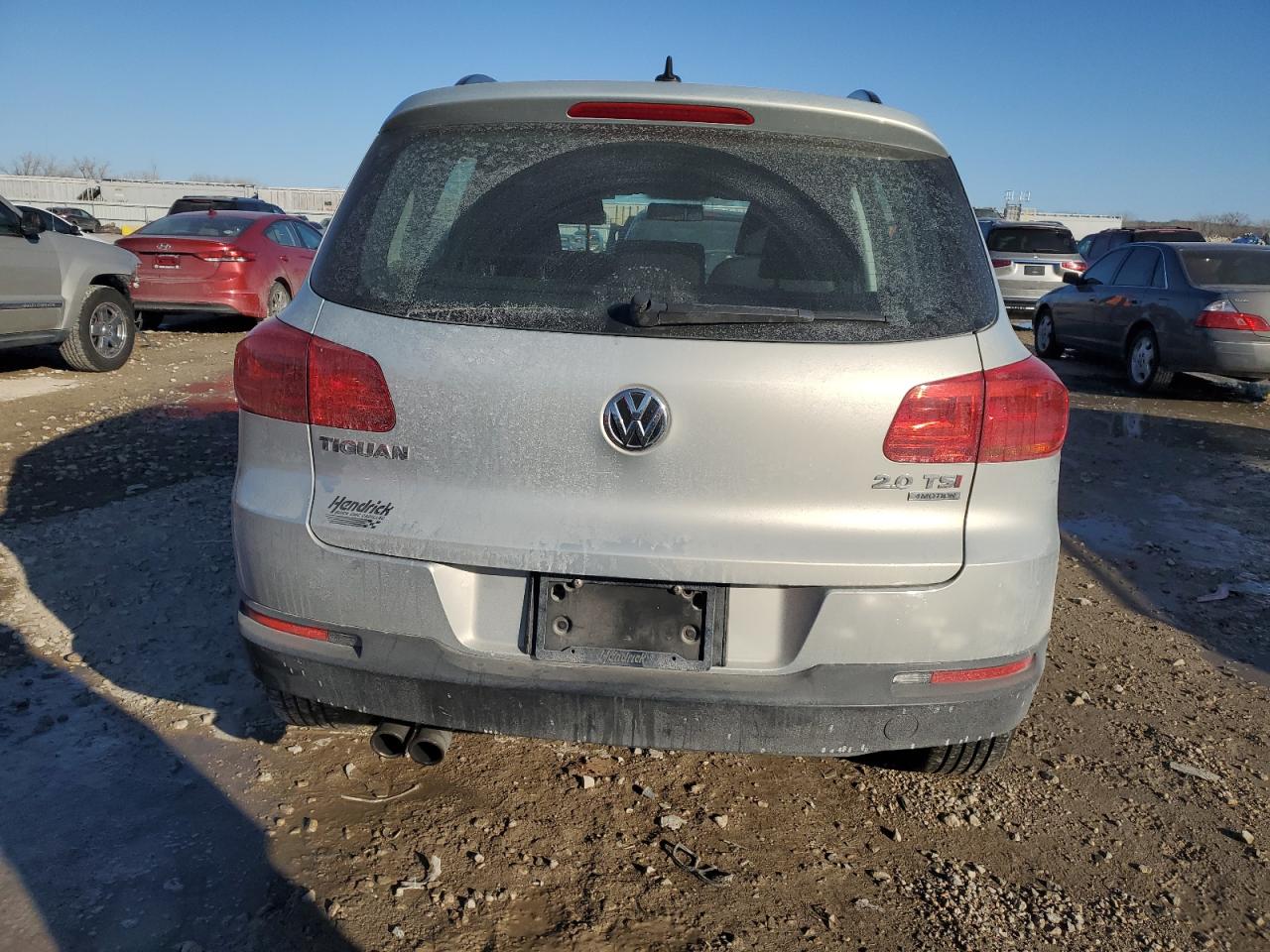 2015 Volkswagen Tiguan - Image 6
