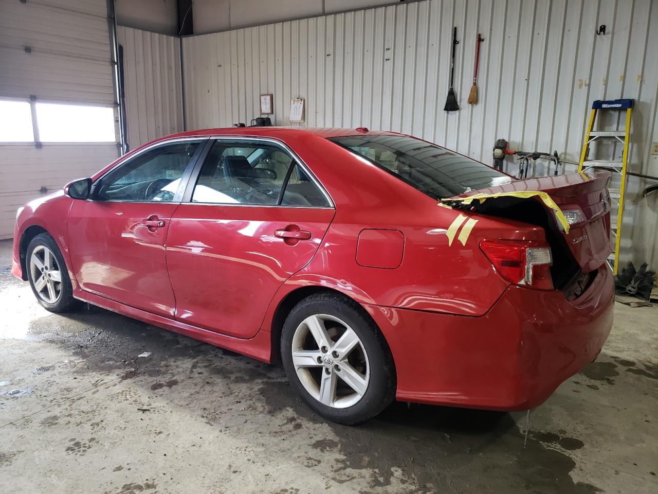 2012 Toyota Camry - Image 2