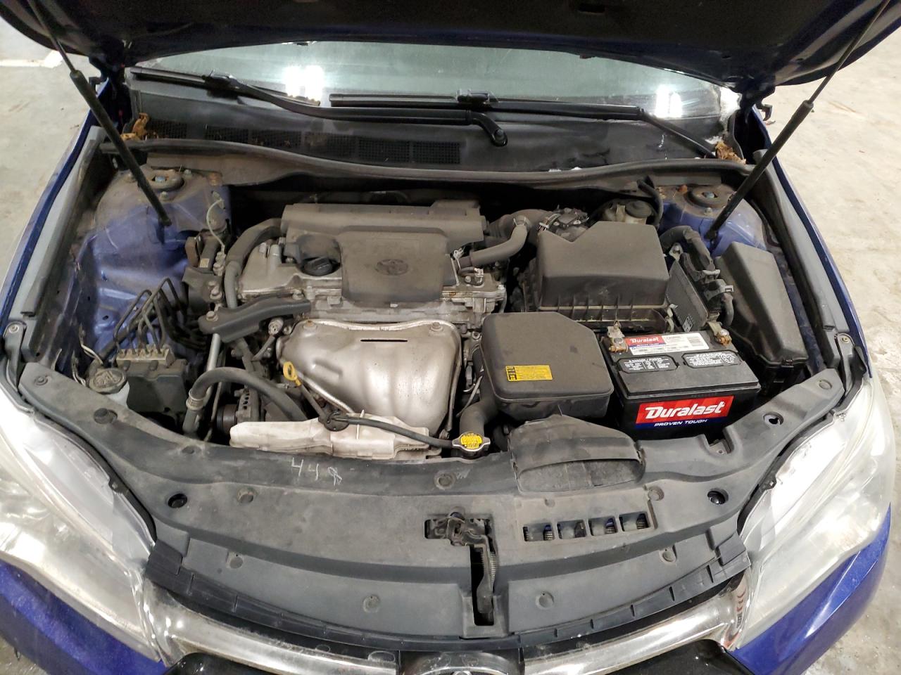 2015 Toyota Camry - Image 11