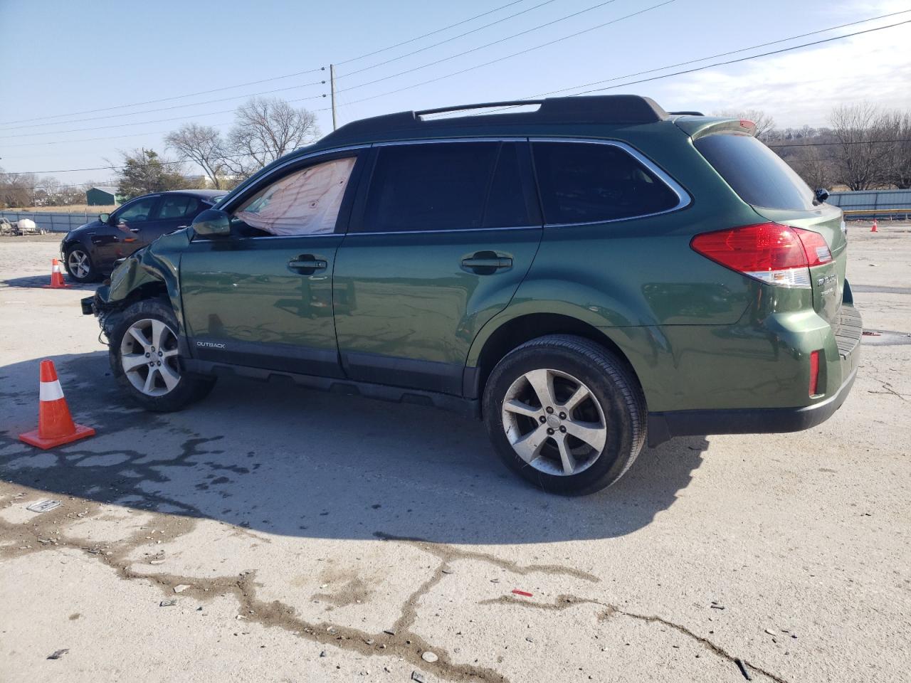 2013 Subaru Outback - Image 2