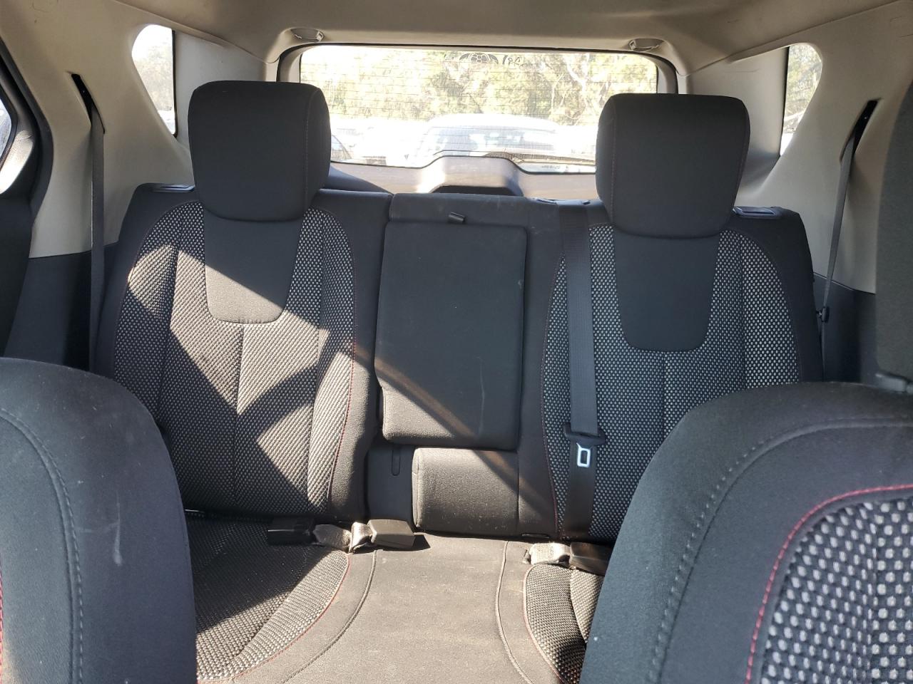 2010 Chevrolet Equinox - Image 10