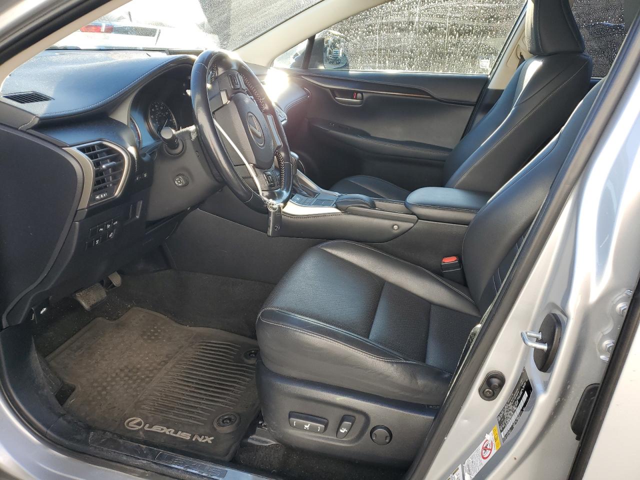 2015 Lexus NX - Image 7