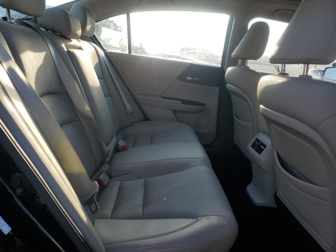 2014 Honda Accord - Image 10