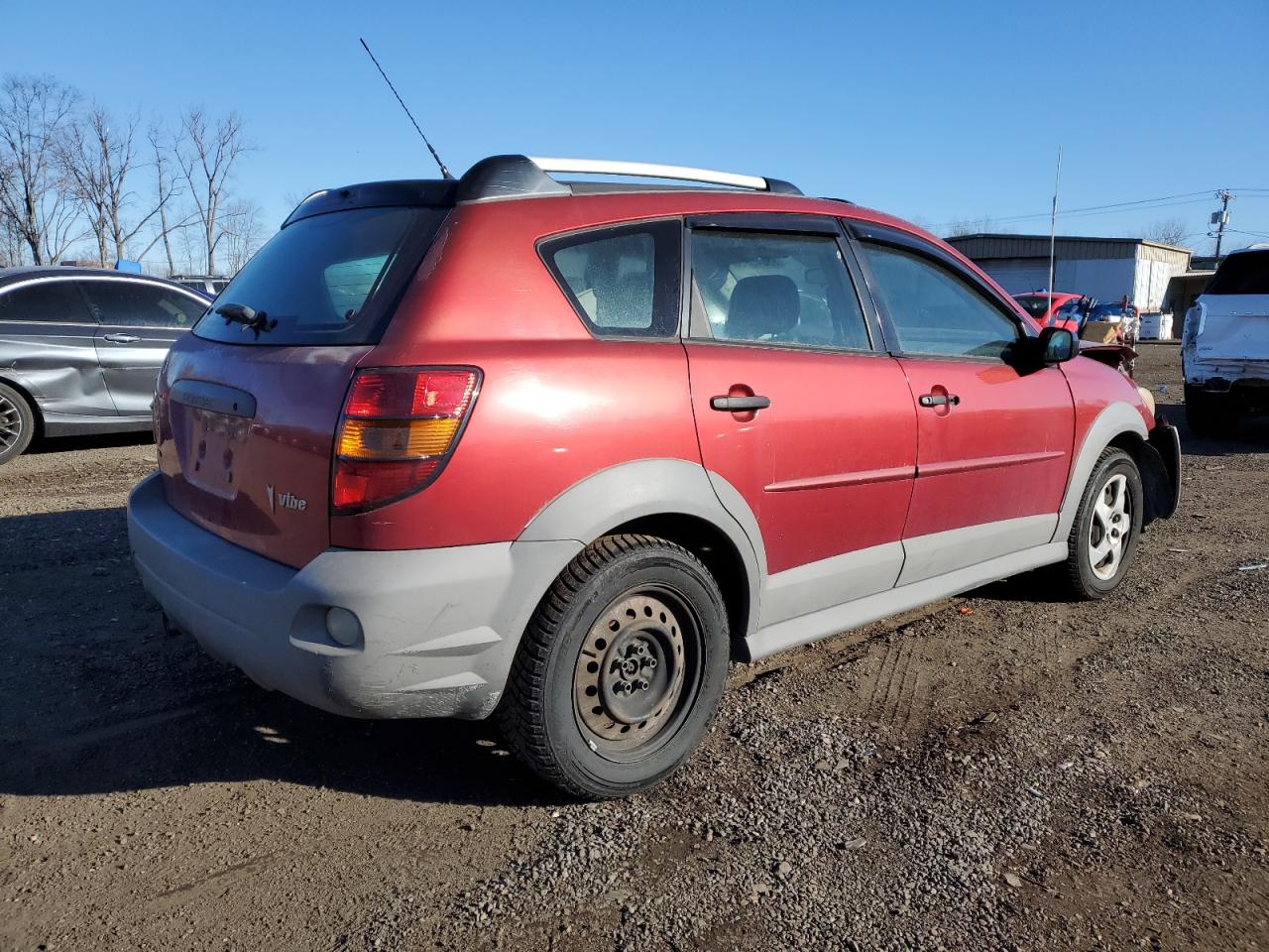 2005 Pontiac Vibe - Image 3
