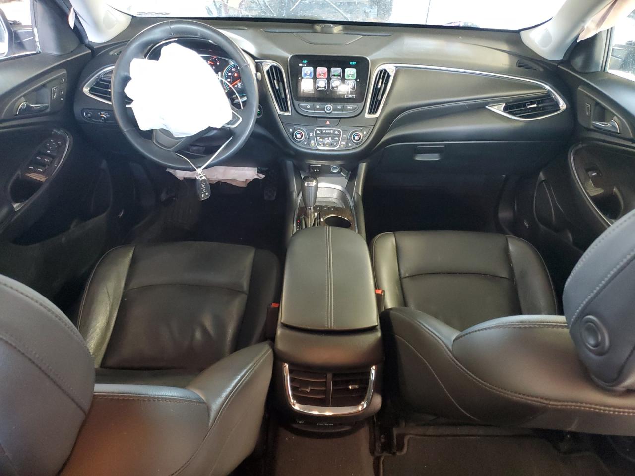 2017 Chevrolet Malibu - Image 8