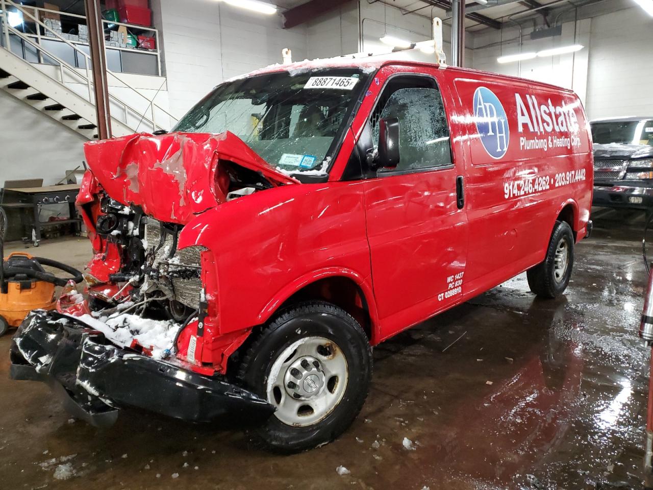 2015 Chevrolet Express - Image 1