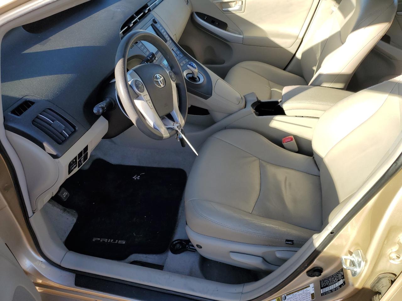 2011 Toyota Prius - Image 7
