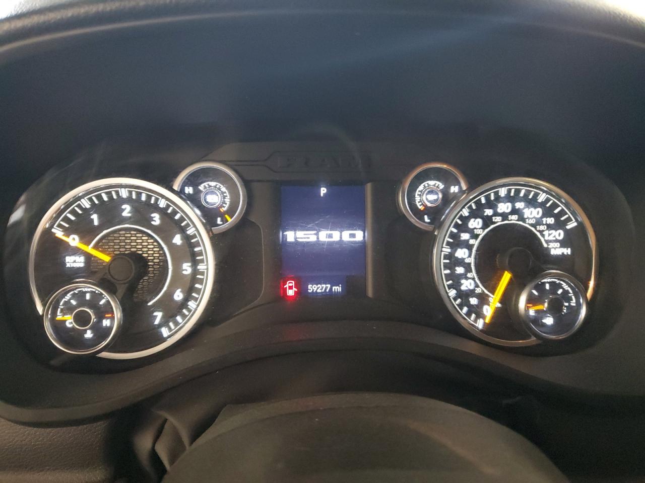 2022 RAM 1500 - Image 9