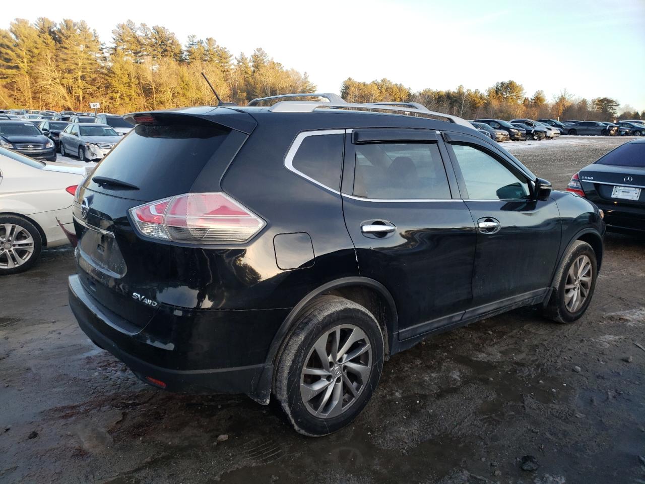2014 Nissan Rogue - Image 3