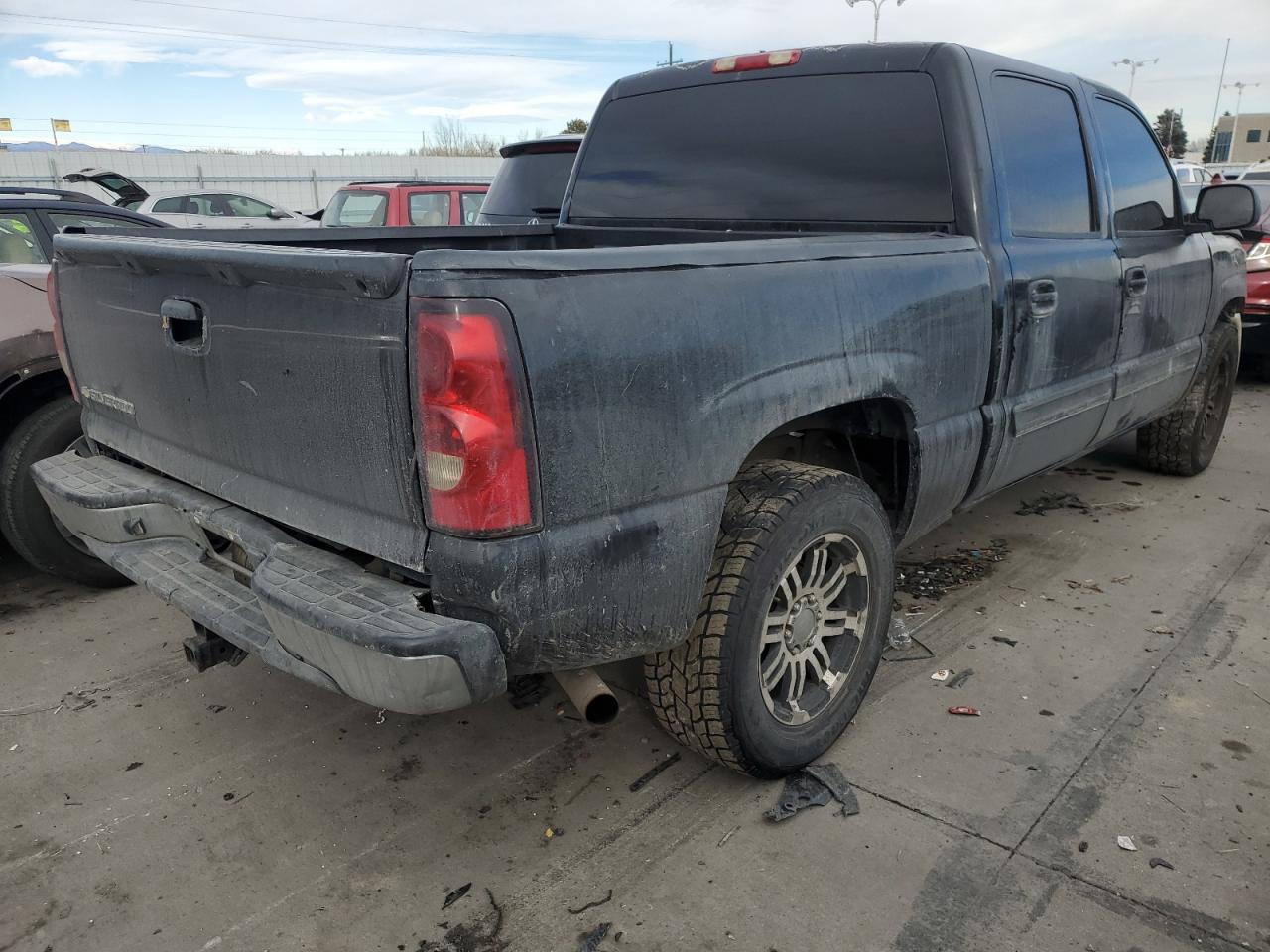 2006 Chevrolet Silverado - Image 3