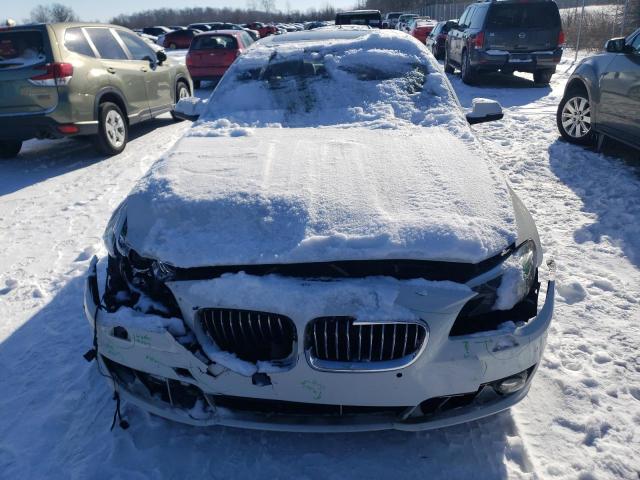  BMW 5 SERIES 2016 Biały