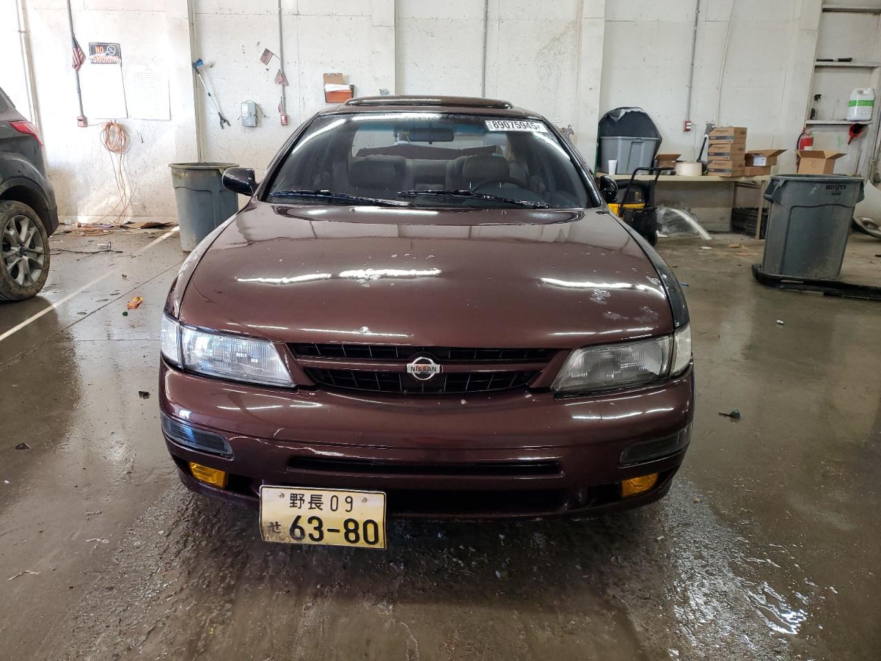 1999 Nissan Maxima - Image 5
