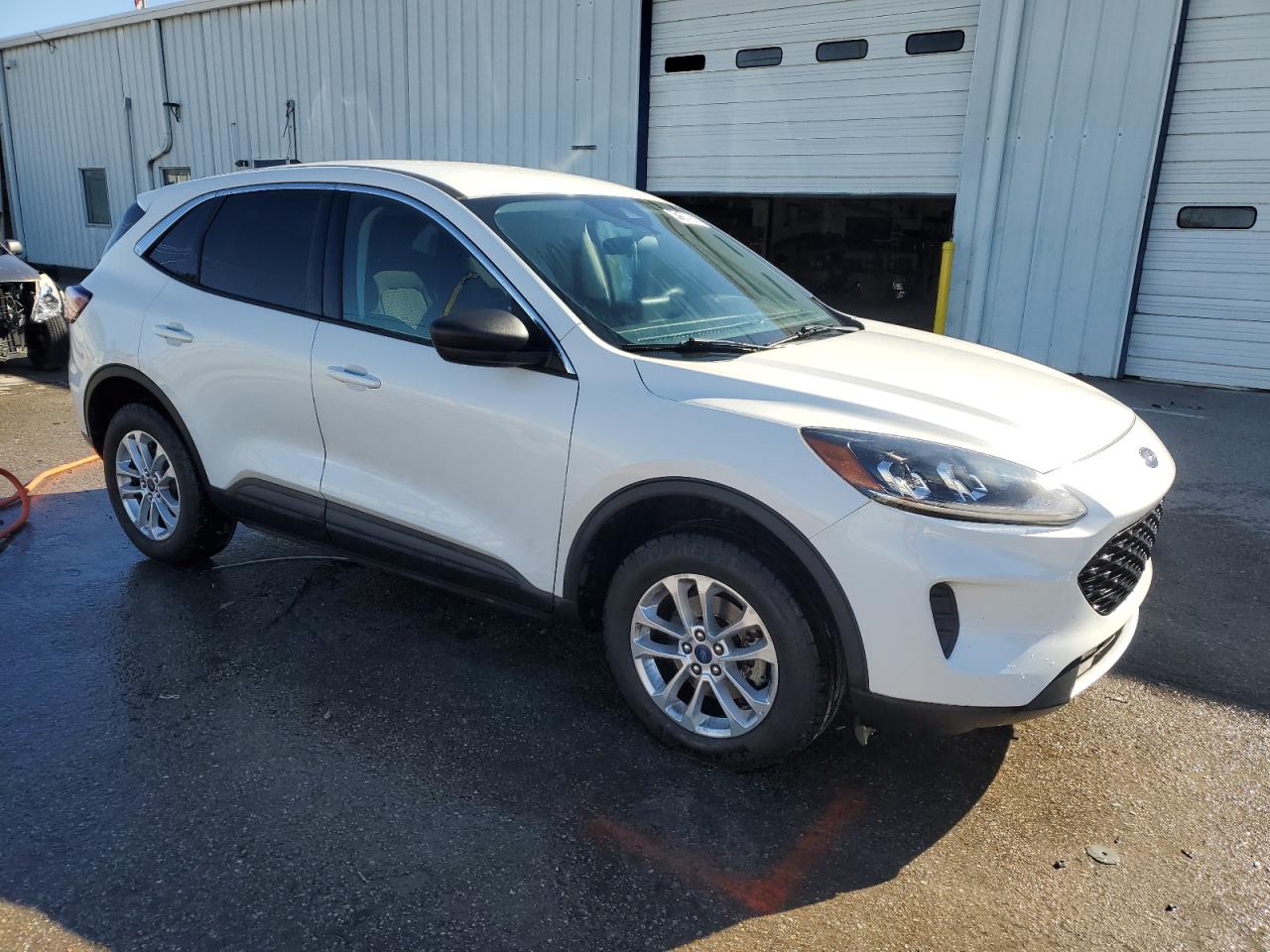 2022 Ford Escape - Image 4