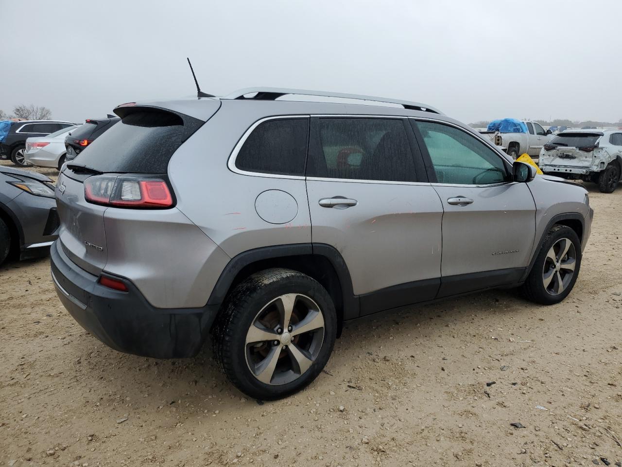 2019 Jeep Grand Cherokee - Image 3