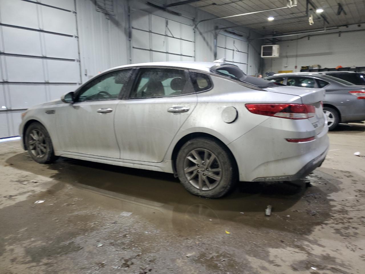 2020 Kia Optima - Image 2