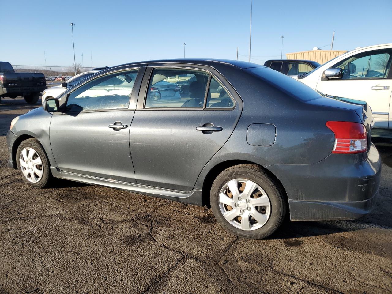 2007 Toyota Yaris - Image 2