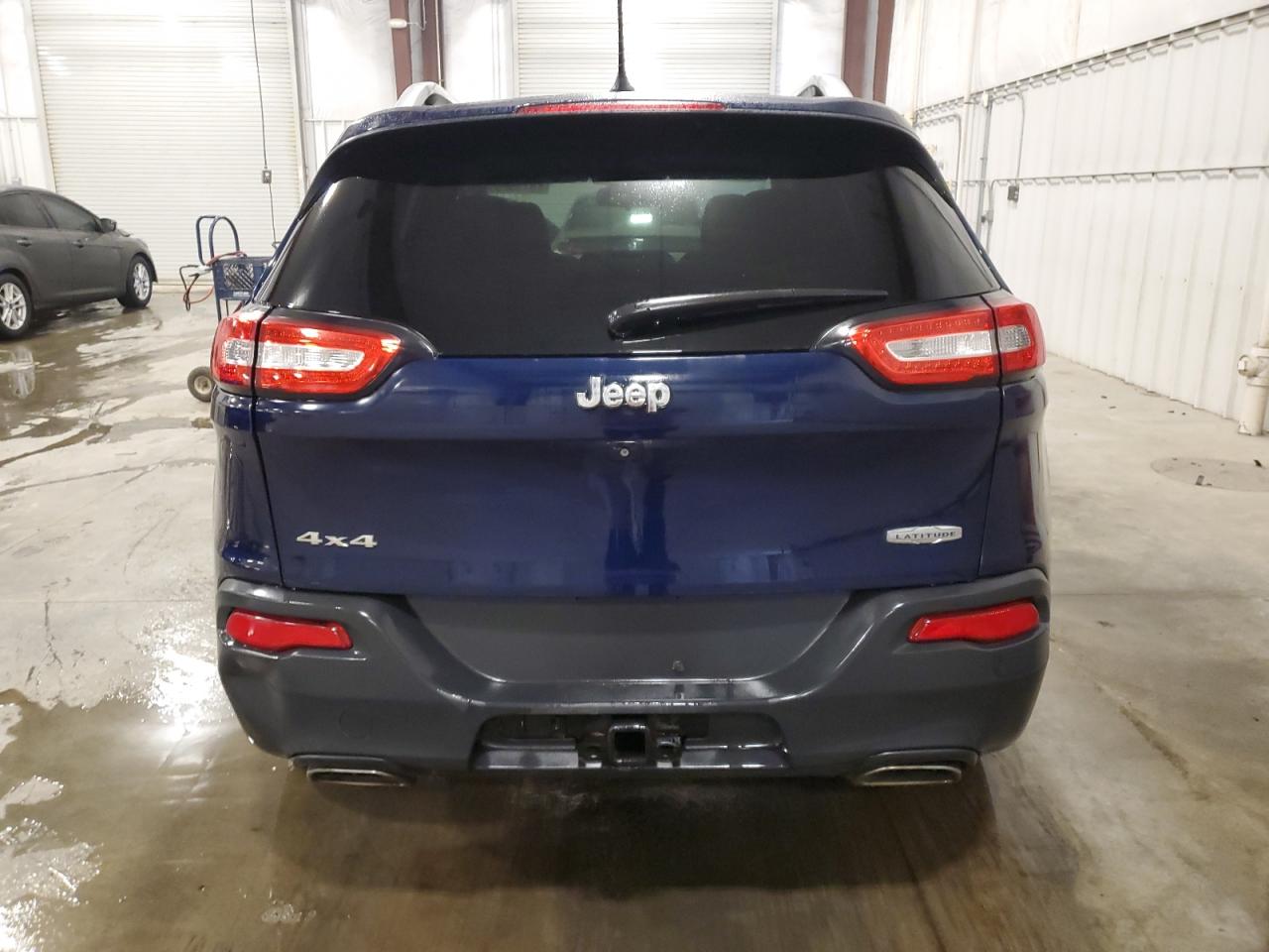 2015 Jeep Grand Cherokee - Image 6