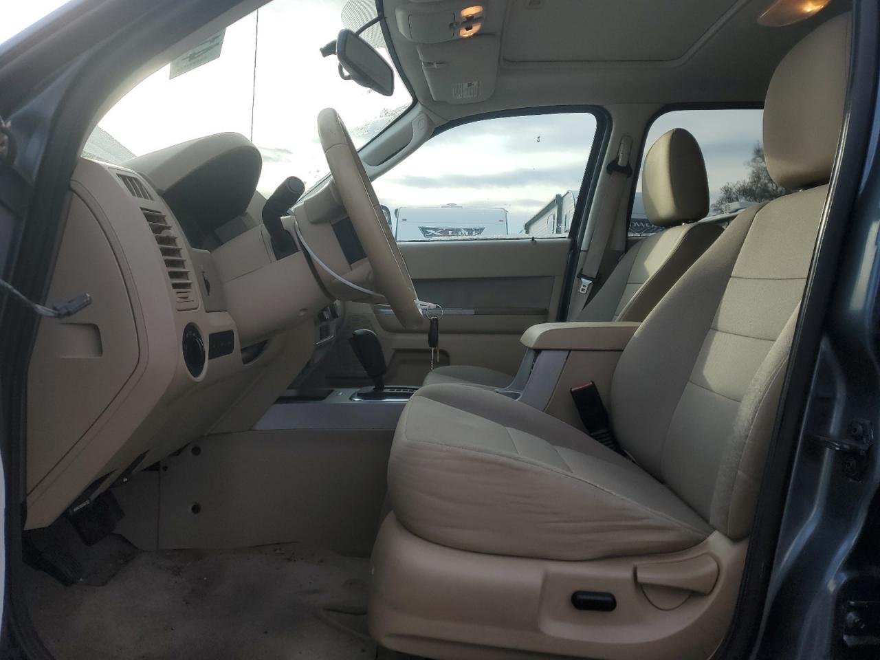 2011 Ford Escape - Image 7