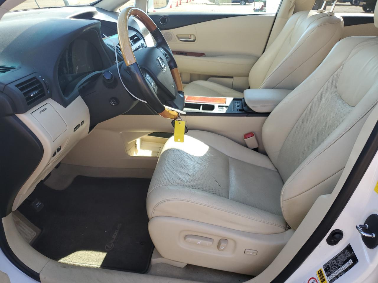2011 Lexus RX - Image 7