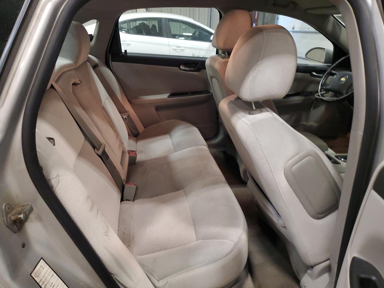 2012 Chevrolet Impala - Image 10