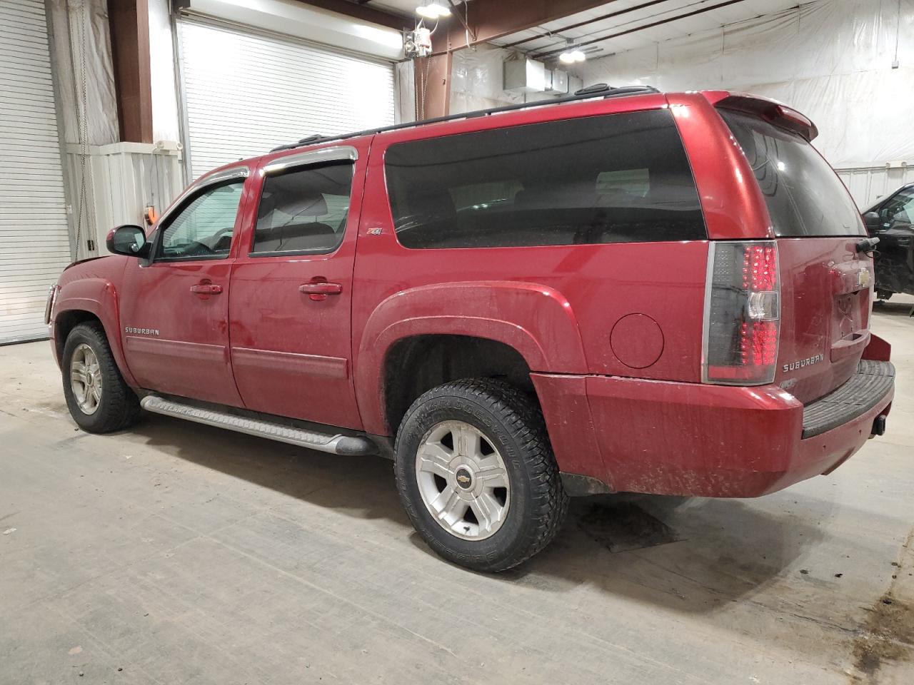2012 Chevrolet Suburban - Image 2